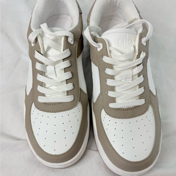 NEW! ALO sneakers sz 8.5 Recovery Mode Women's Sneakers - Picture 2 of 13